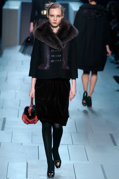 Look 39